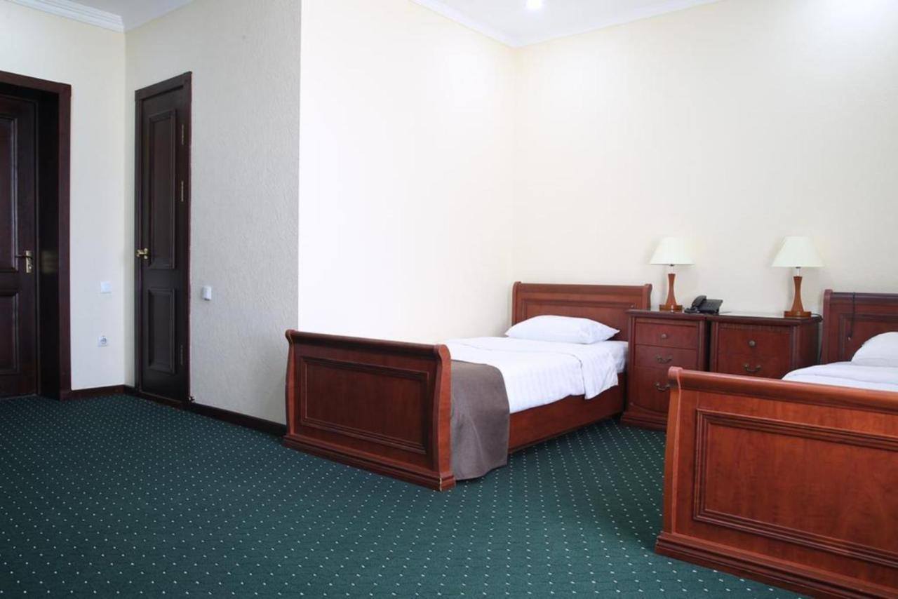 Grand Nur Hotel Tashkent Exterior foto