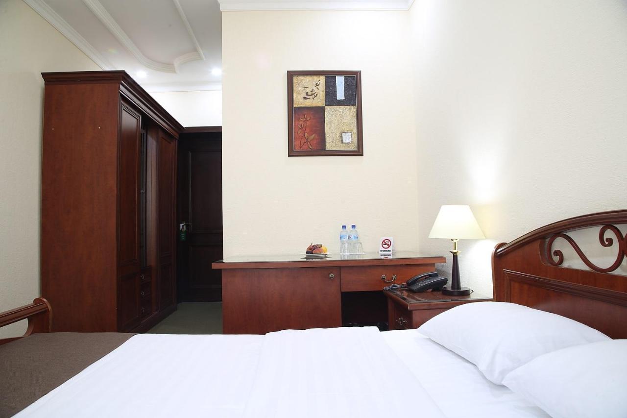 Grand Nur Hotel Tashkent Exterior foto
